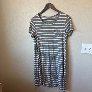 Gray and White Raglan Sleeve Midi T-Shirt Dress